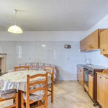 Lägenhet Casa Puzzedde *