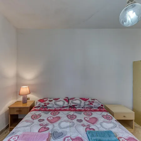 Casa Puzzedde Lägenhet *