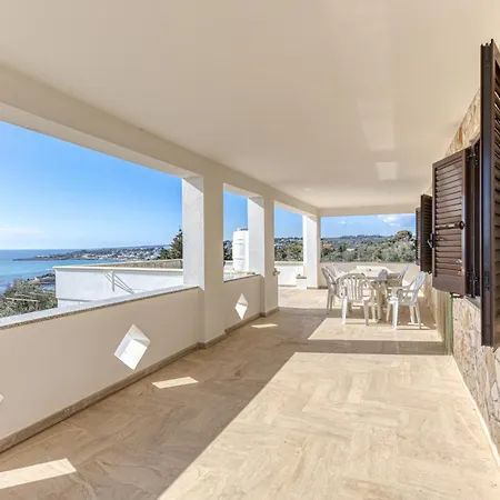 Casa Puzzedde Castrignano del Capo