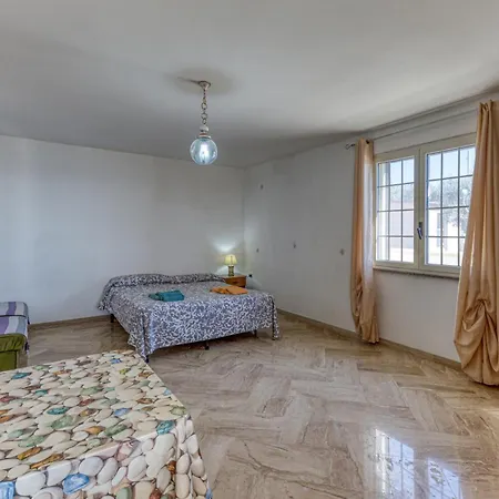 Casa Puzzedde Lägenhet